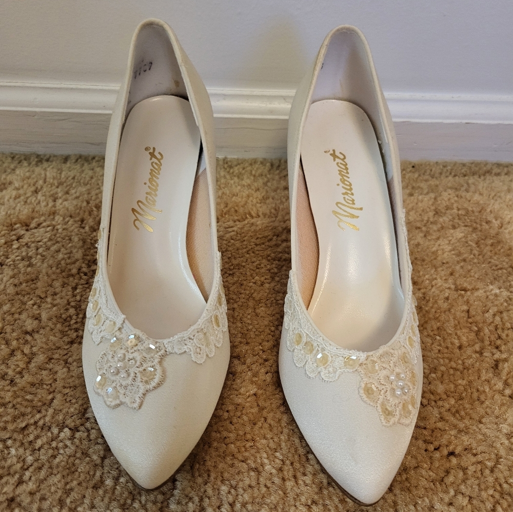 Off-white embellished heels